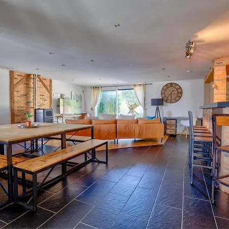 ヴィラ Des Albizzias *