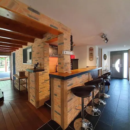 Villa Des Albizzias *