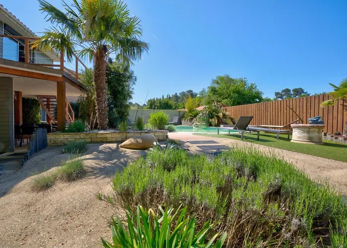 Des Albizzias Villa *